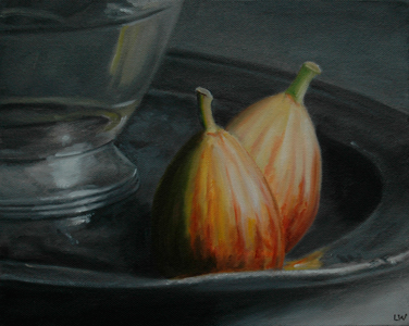 142. figs in tray